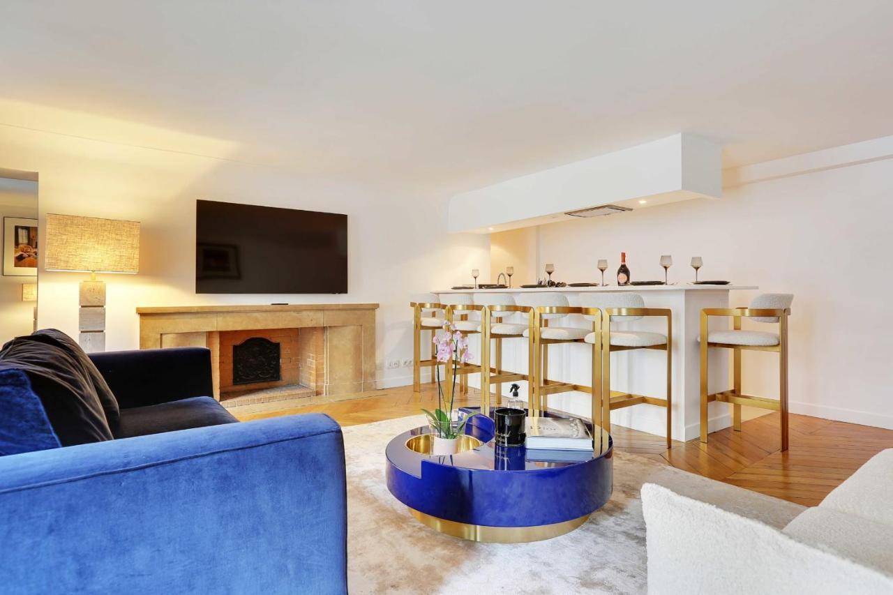 Elegant Apartment - 2Bd-6P - Avenue Montaigne Париж Экстерьер фото